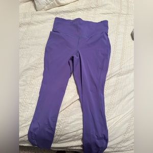 Lululemon Base Pace 25”